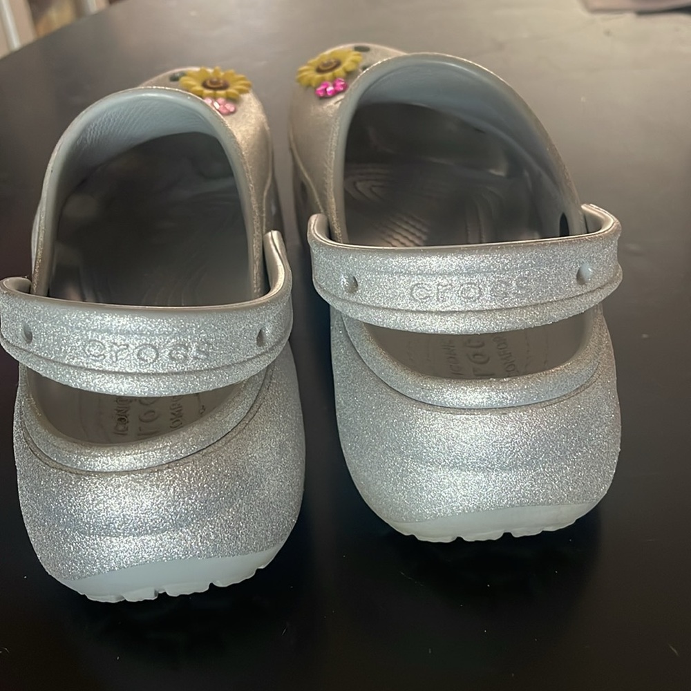 Crocs Clog Silver Sparkle M8/W10 - image 3